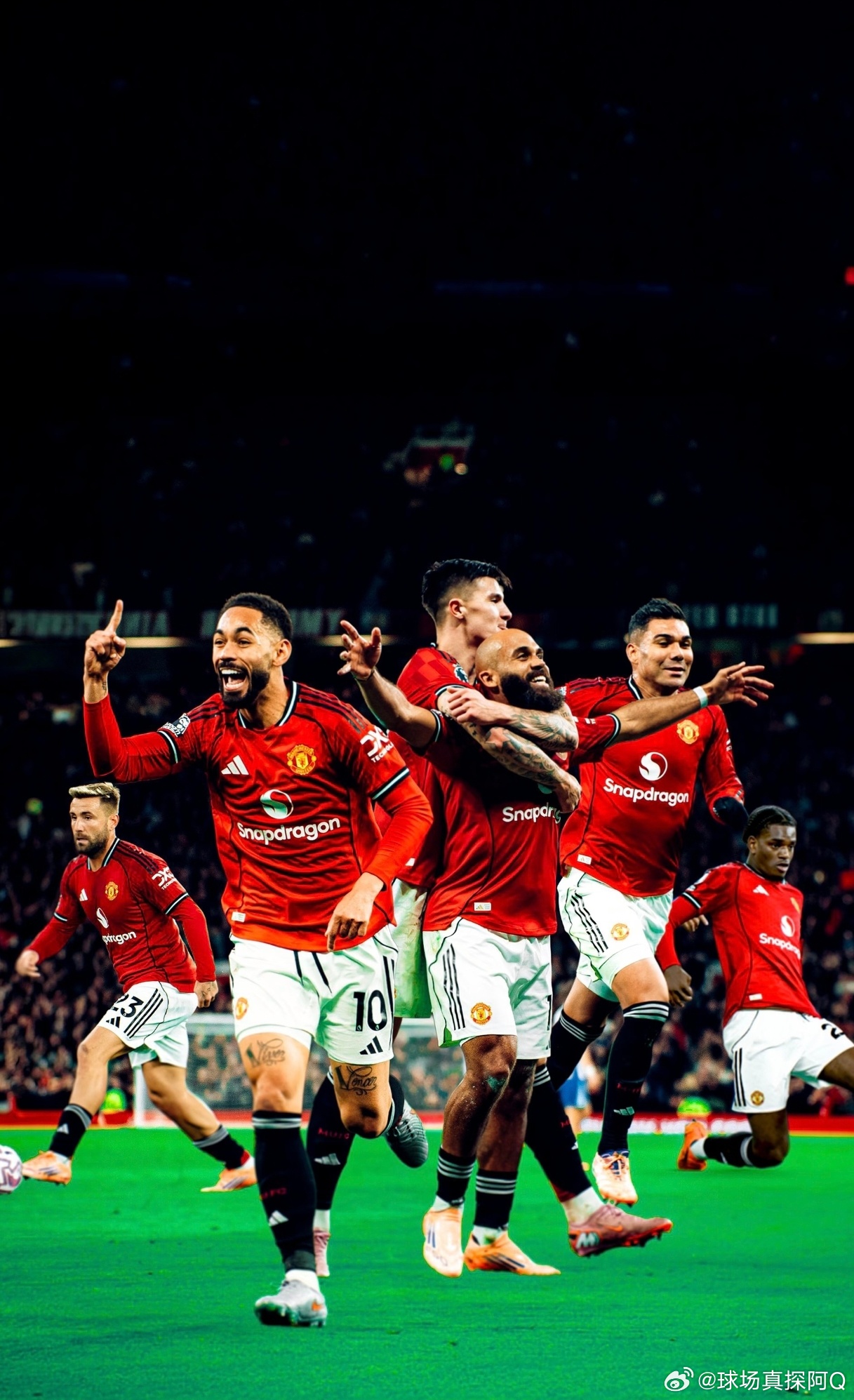 今晚英超，曼联主场迎战阿斯顿维拉，将会擦出什么样的火花呢？咱们拭目以待！曼联在主