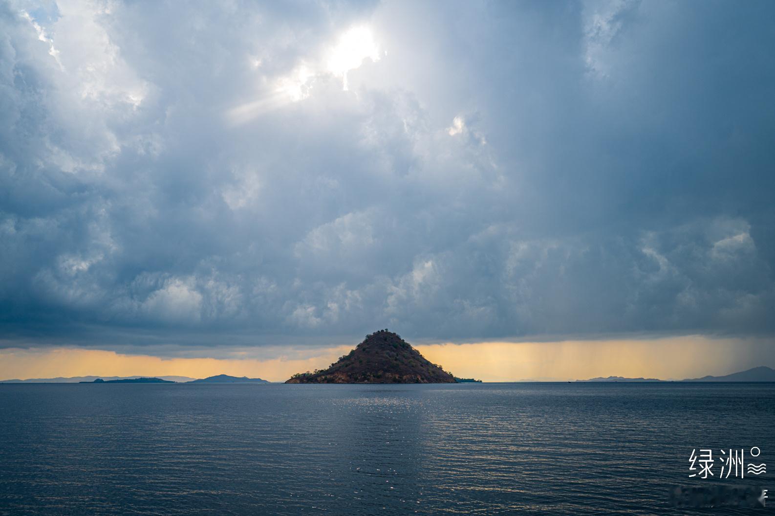 日暮 印尼｜科莫多#用照片来讲故事#  