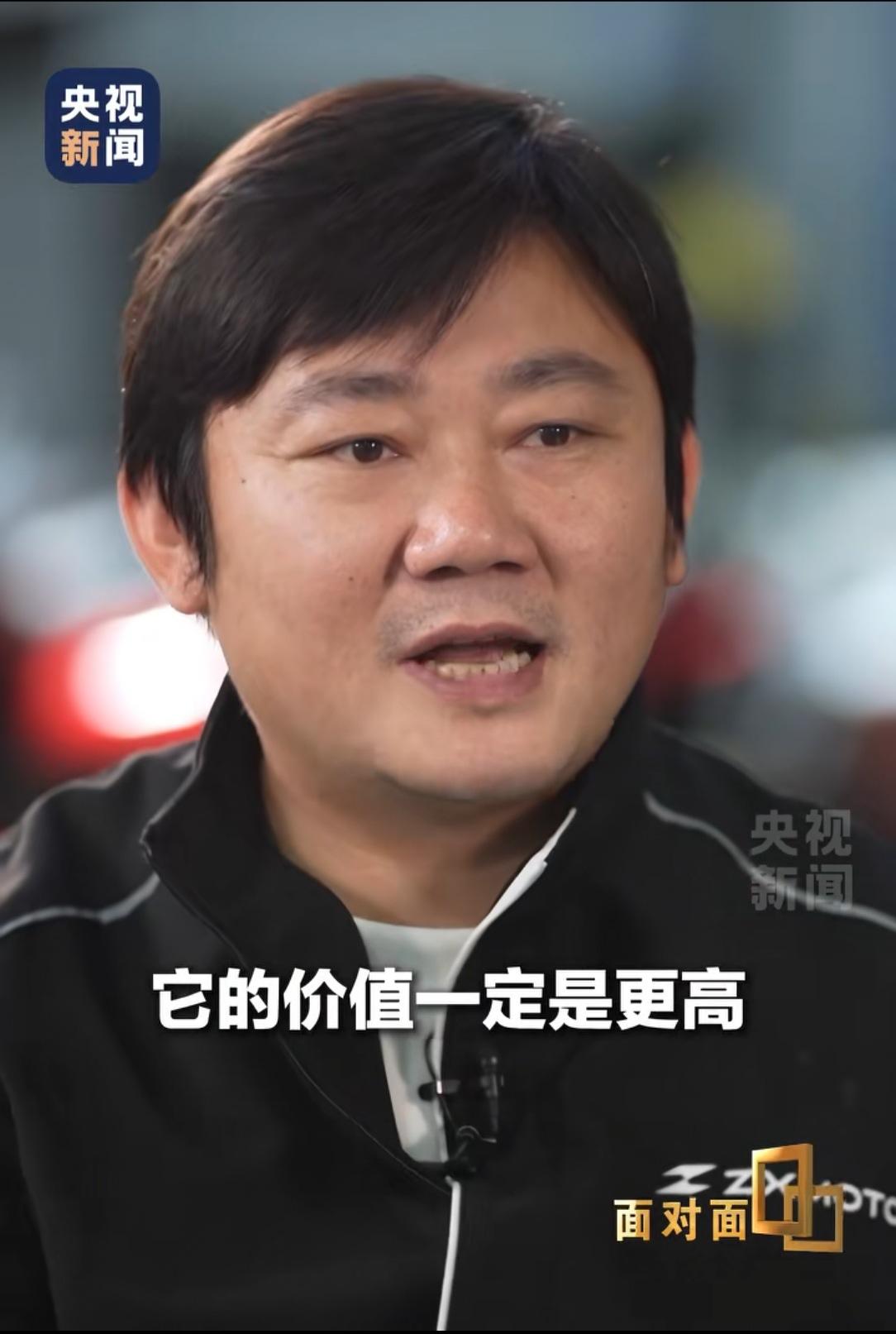 终于明白了
张雪把奖杯捐出去
不是为了更高的拍卖金，而是因为加个奖杯，比单纯拍卖