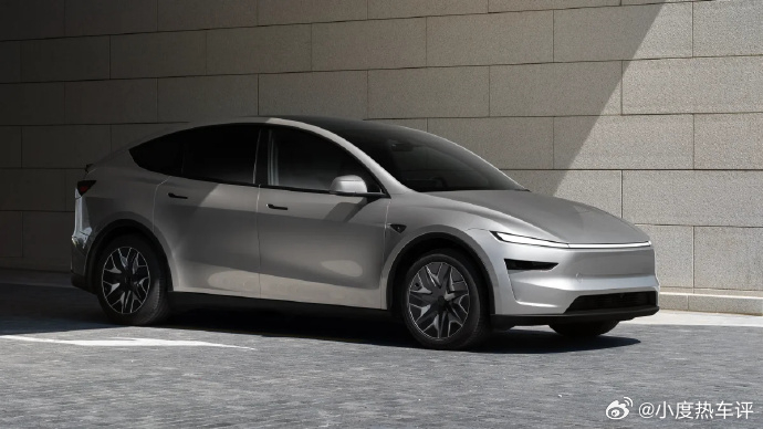 【消息称特斯拉 Model Y L 北美上市时间已敲定，8 月或 9 月推出】据
