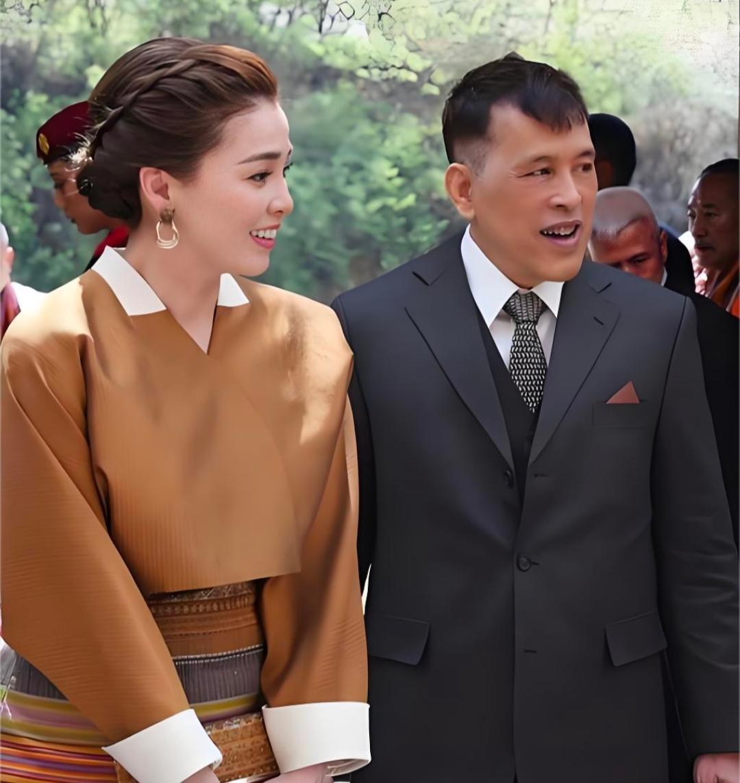 果不其然
 
泰国方面突然宣布了。
 
这次节点很清楚：适逢中泰建交50周年，拉