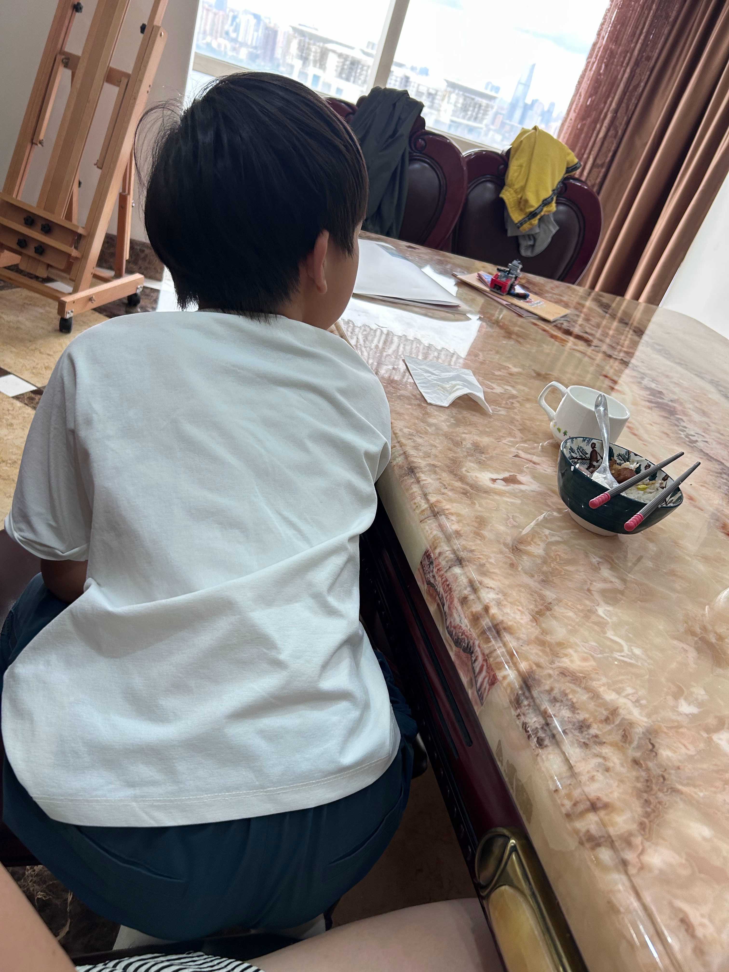 诺与饭呈直角关系虽不平行还是很难相交 