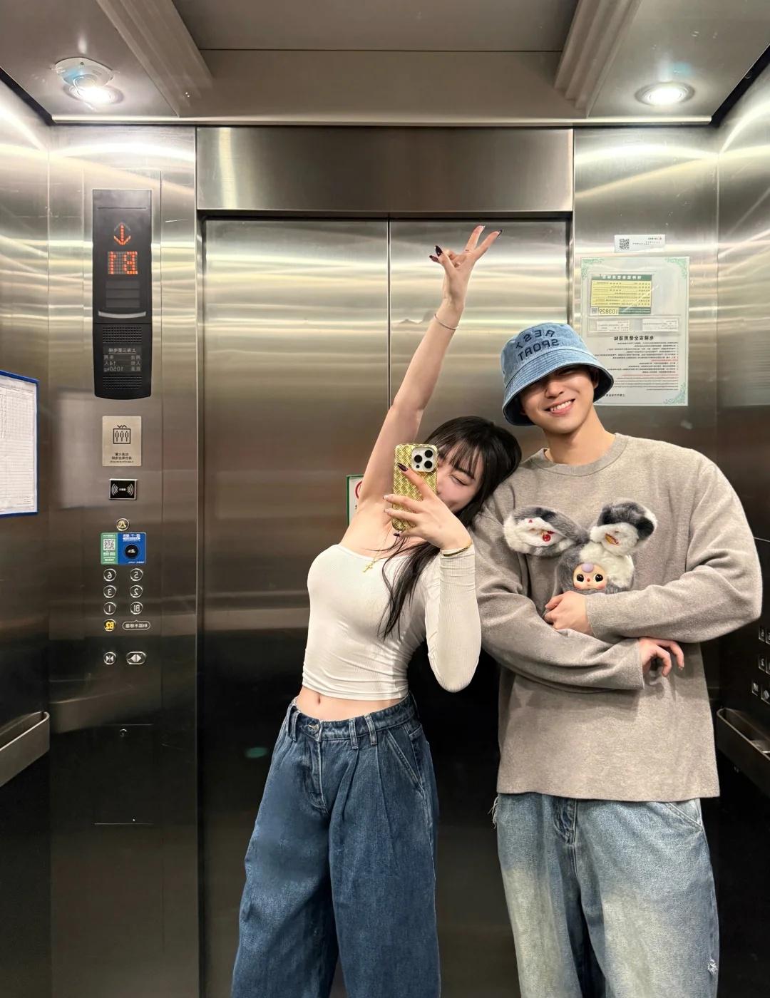 👾
日常穿搭 Ootd日常碎片