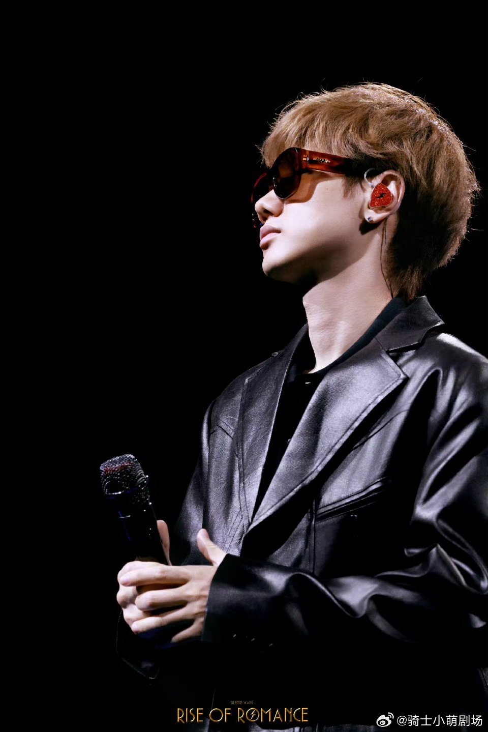 汪苏泷说刚刚是烂梗现在是好耿汪苏泷刚刚是烂梗现在是好耿用创意谐音梗带动全场情绪，