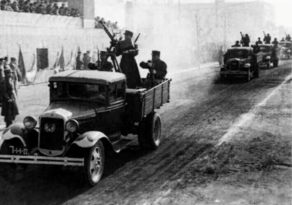 1948年2月8日朝鲜人民军首次阅兵军事历史全触达
