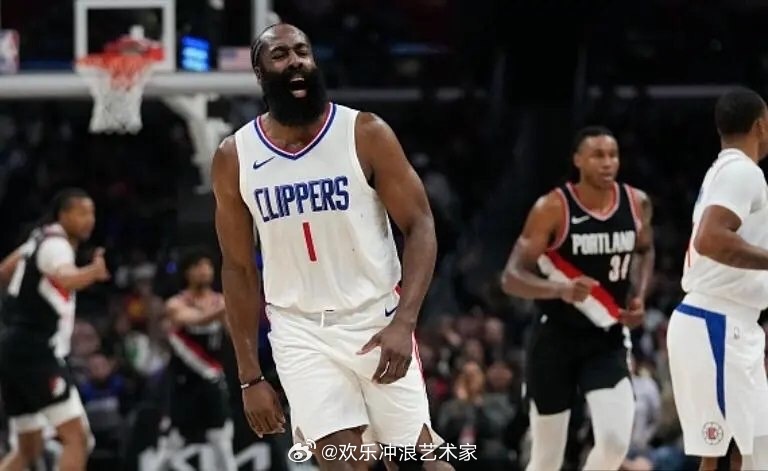 NBA常规赛快船对阵开拓者的比赛已经结束。全场比赛，快船132-127战胜开拓者