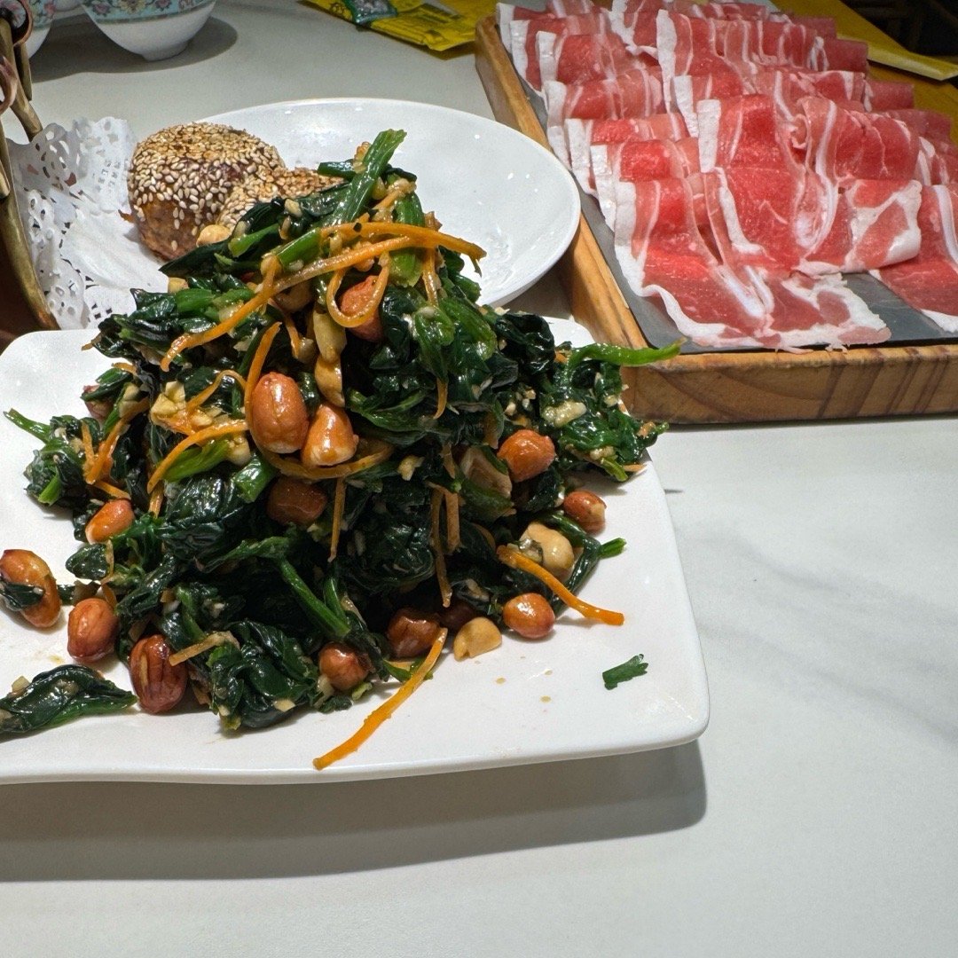 今天终于是吃上了第一顿饭