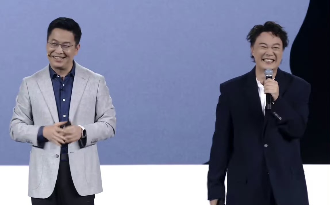 陈奕迅空降红米K90发布会 K歌之王还真来发布会现场了，这次K90 Pro Ma