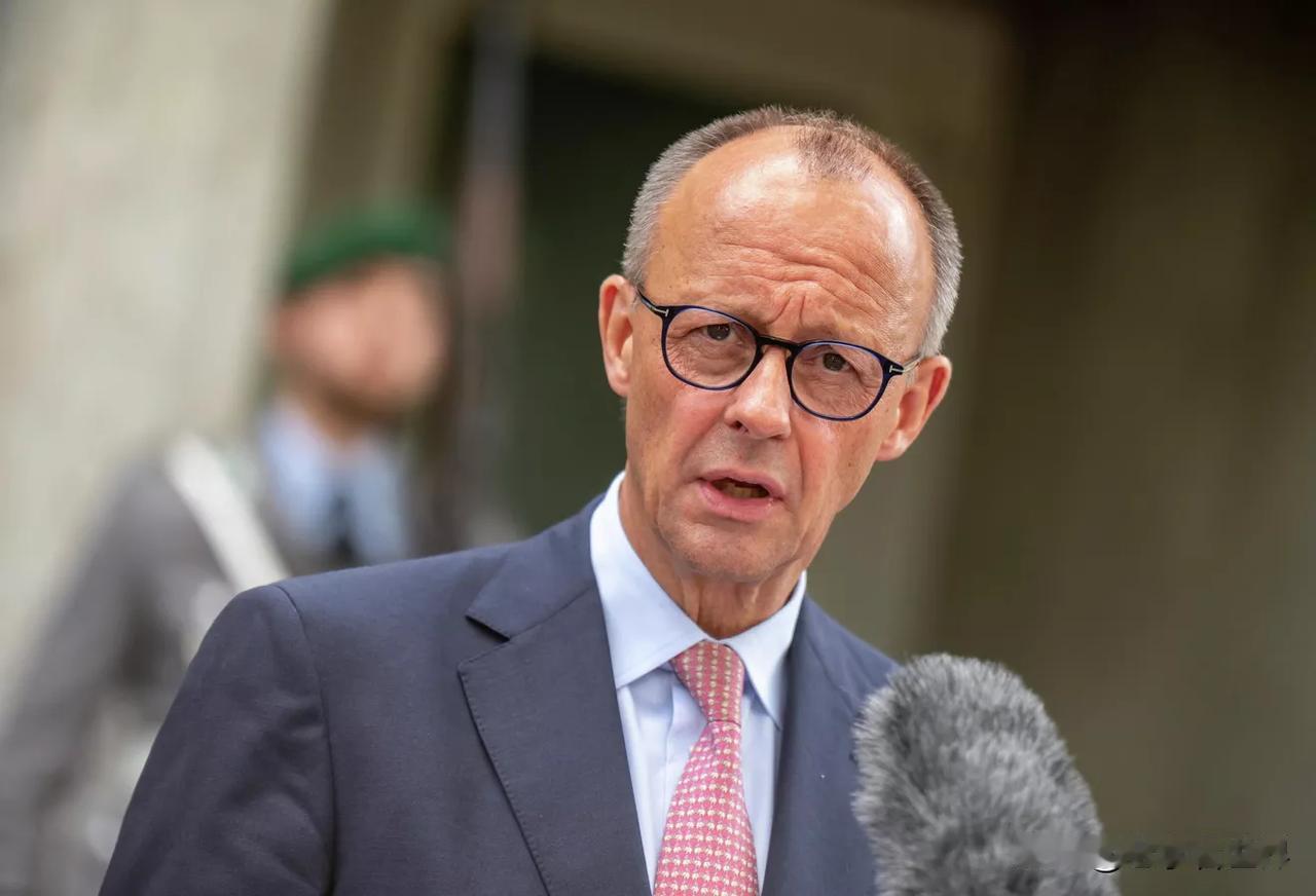 【德国总理：美以伊冲突正在危及全球经济发展】
柏林时间2026年4月20日，德国