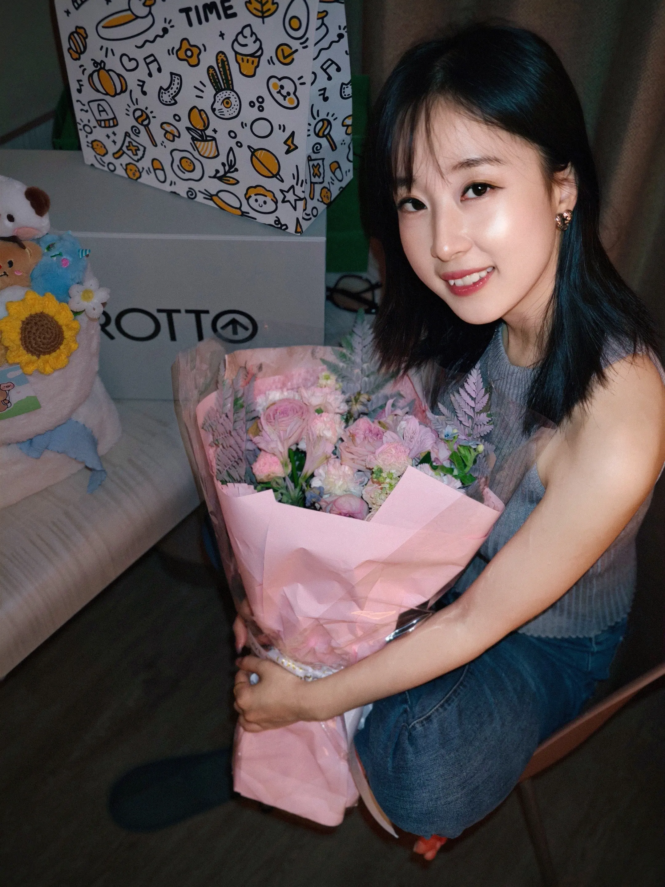 玩的目的 1.网恋 (已失败) 2.成为网红(已失败) 3.结交高素质...