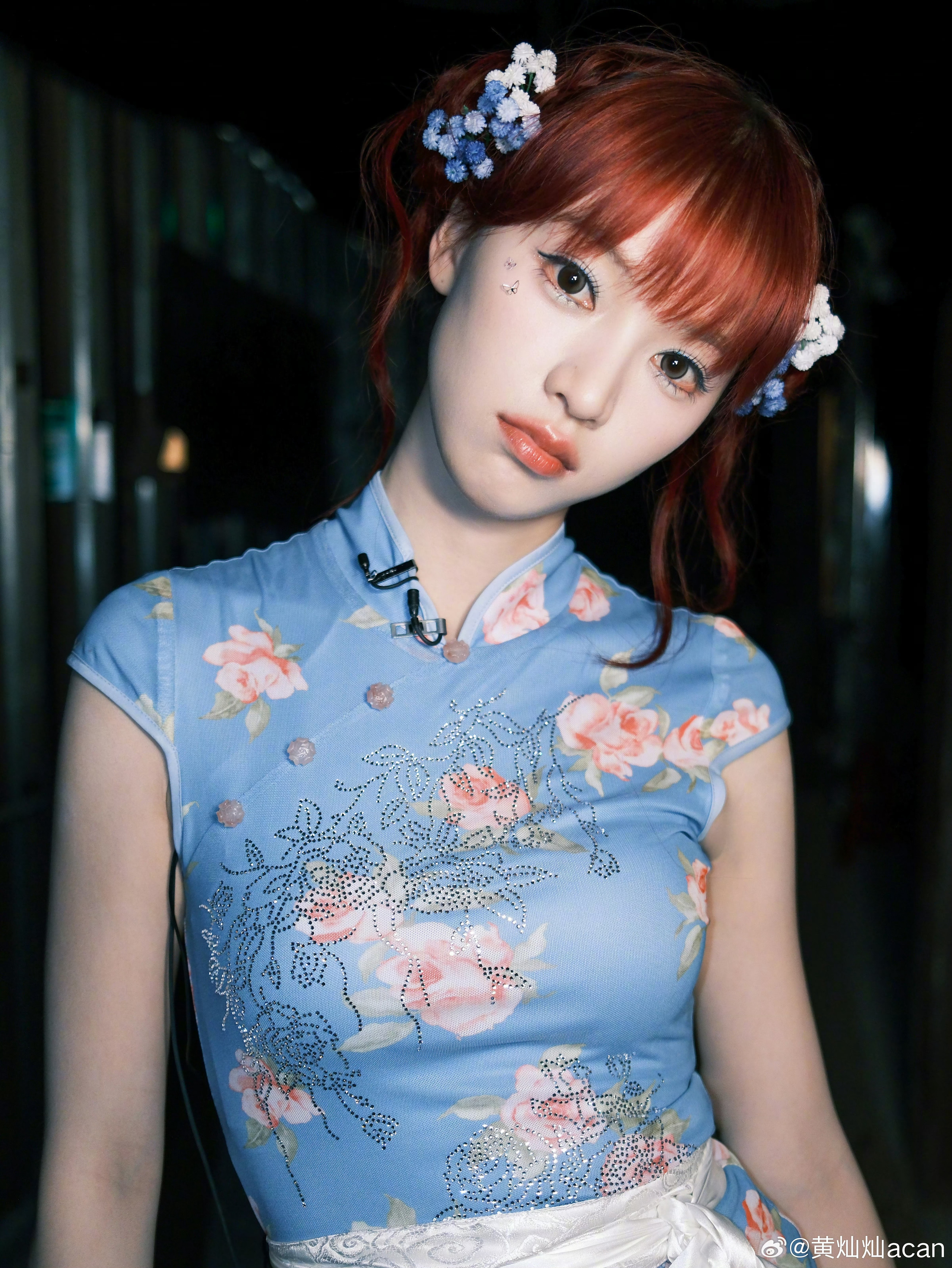 灿灿 毕业快乐🎓这是乘风之旅俺最喜欢灿宝的三个舞台造型！！！ 黄灿灿真成rap