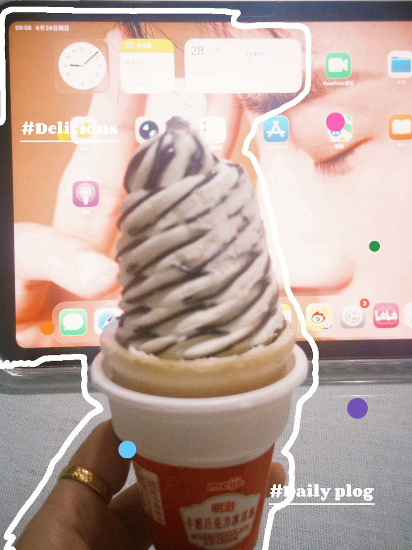 我理解的早餐：又怕吃撑又想吃冰的又想吃奶制品，那就来个冰淇淋(液断的时候也冰淇淋
