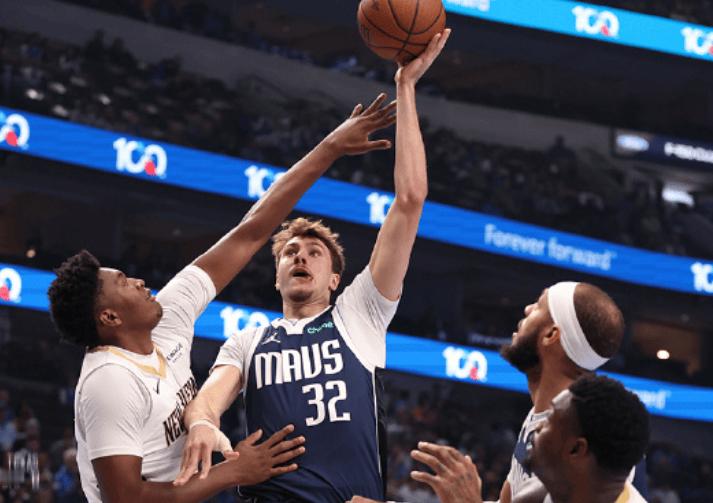 弗拉格成为历史第二位在18岁就单场至少砍下25分5篮板5助攻的球员，此前仅有勒布