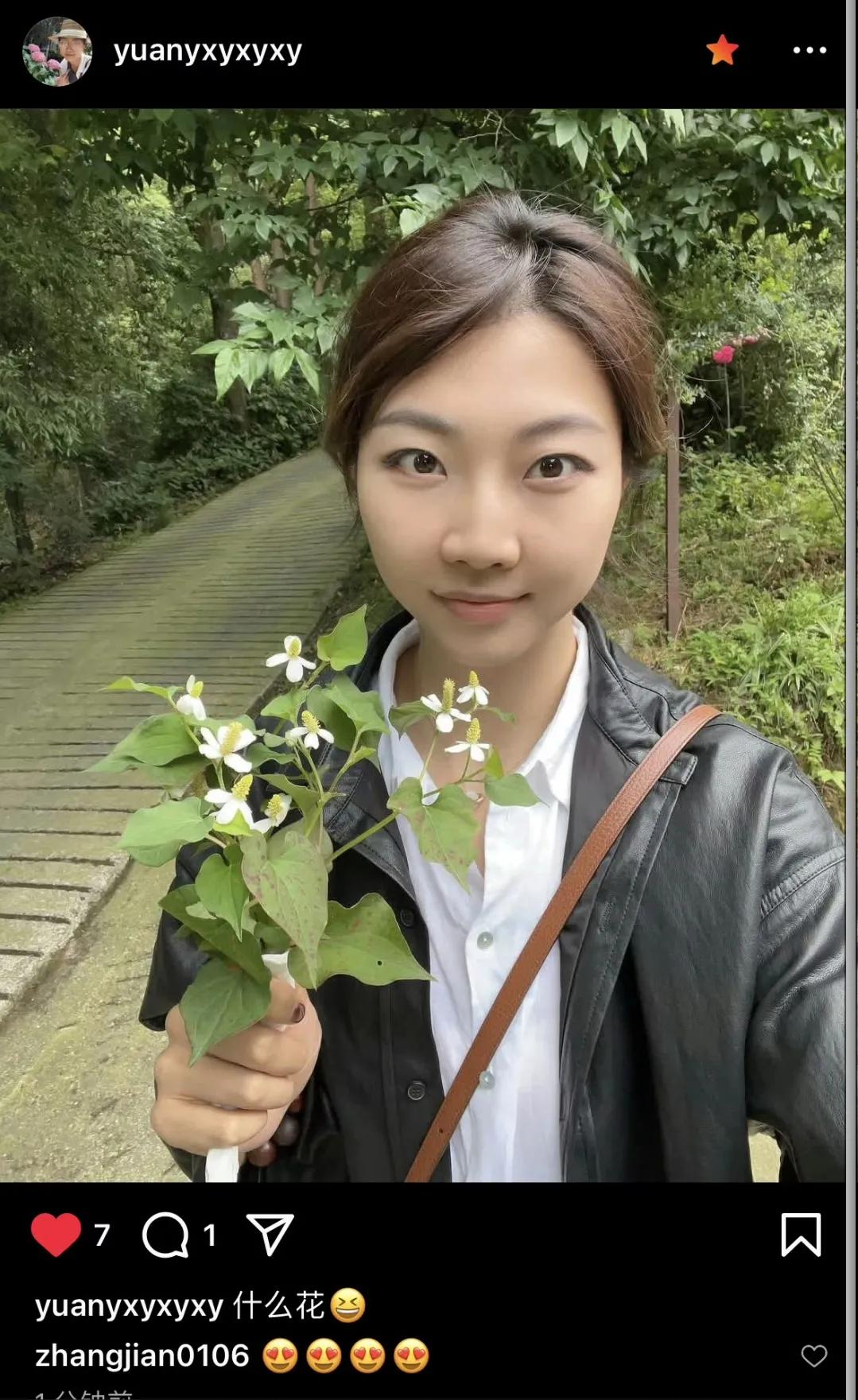 中国女排前队长、重庆妹儿袁心玥回重庆了

中国女排前队长、重庆妹儿袁心玥于202