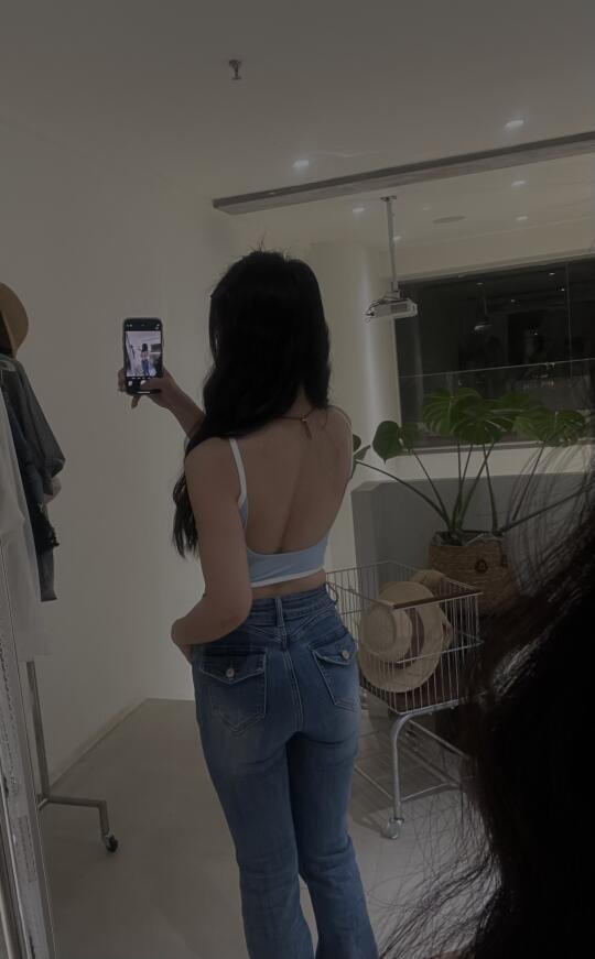 健身女孩 背影杀 穿衣自由做自己