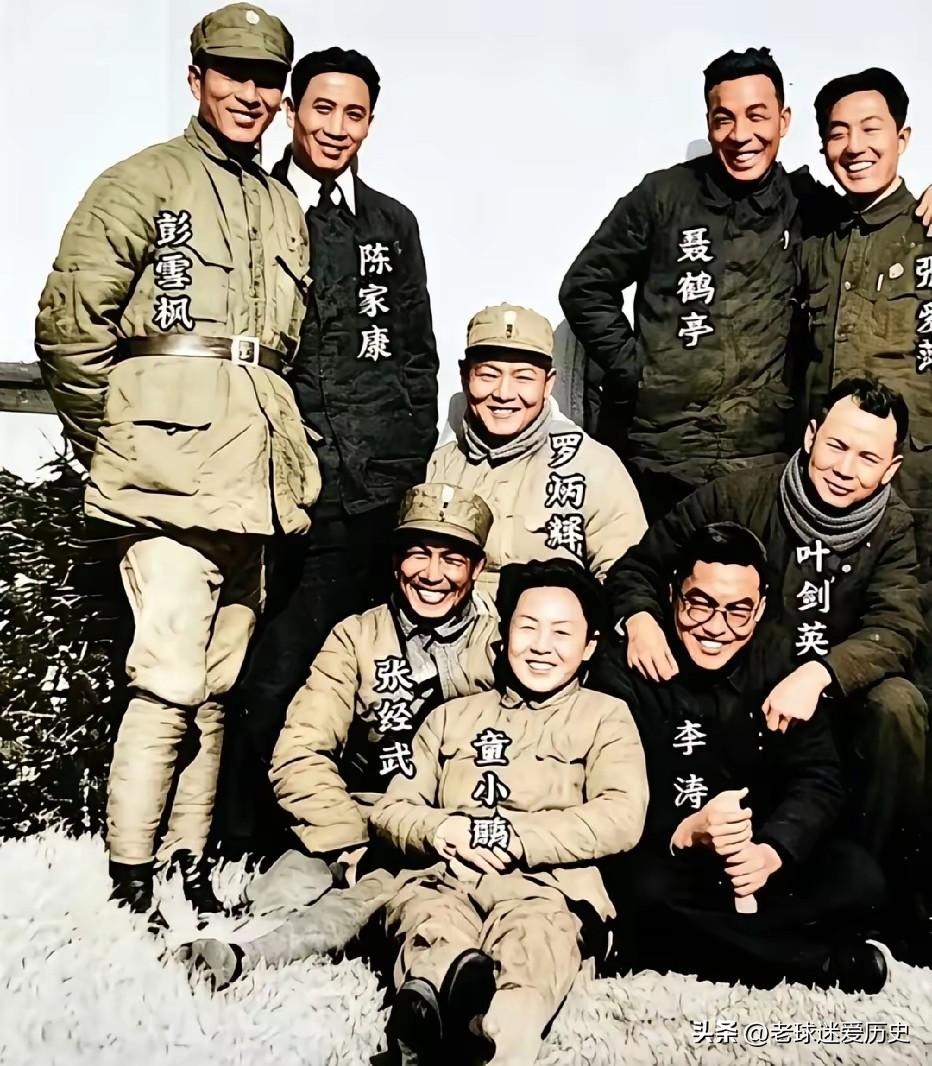 “你见过吗？在日寇压境的1938年，一群担着家国重量的革命者，笑得如此坦荡明亮。
