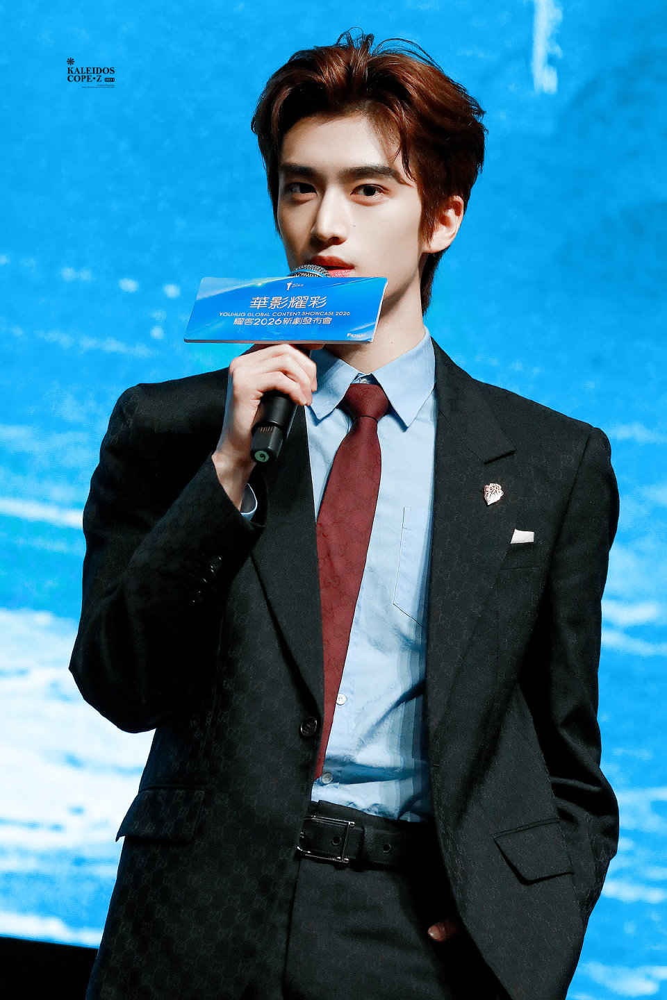 张康乐 zkl张康乐十万狂花入梦来 你是乱花欲渐中唯一用青睐燃烧的星火燎原