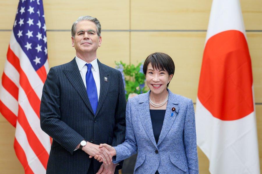 高市早苗：今日，我会见了正在访日的美国财政部长斯科特·贝森特。
贝森特部长表示，