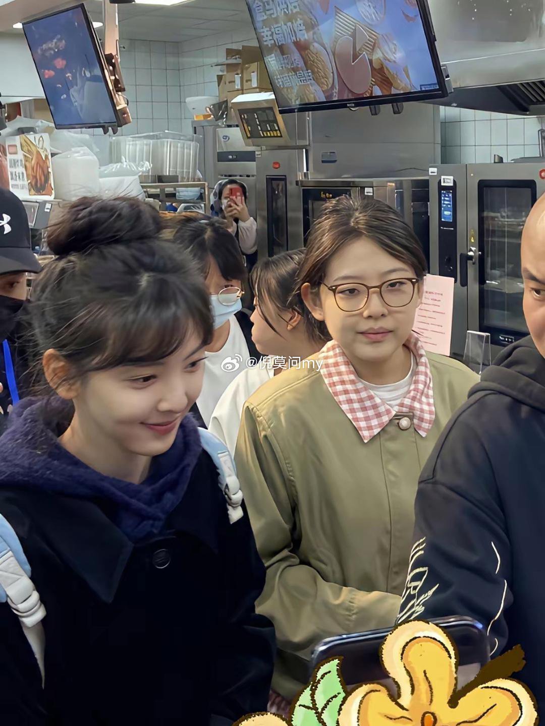 章若楠真的像是中了基因大奖，和她妹妹之间的差别挺明显的。 