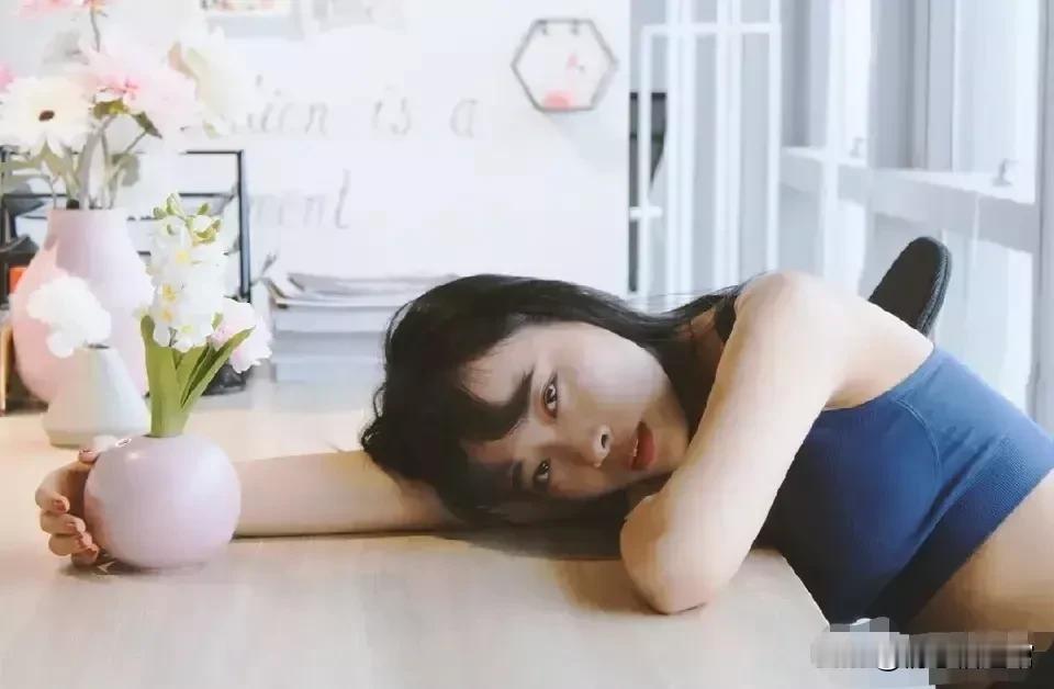 #长期单身真的会损害健康吗# 这个问题不用质疑，答案就是肯定会。短期单身，当闭关