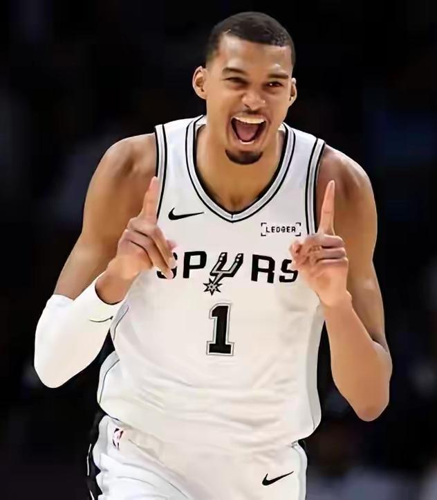 随着常规赛接近尾声
季后赛对位开始逐渐接近清晰
于是有些球队就开始花小心思了
现