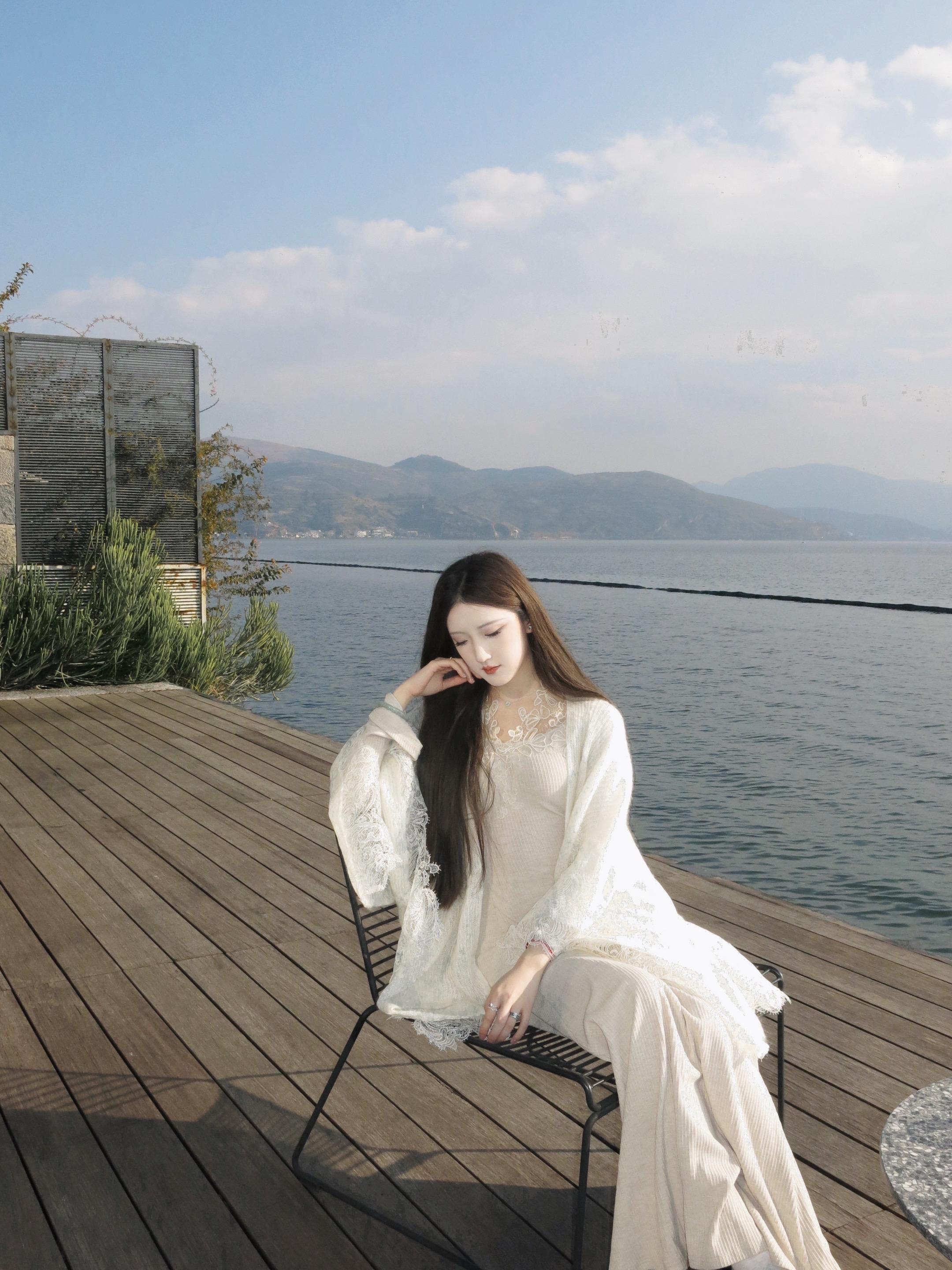 得之坦然失之淡然 ，真正属于我的应该像喝水那样简单。 云南大理洱海