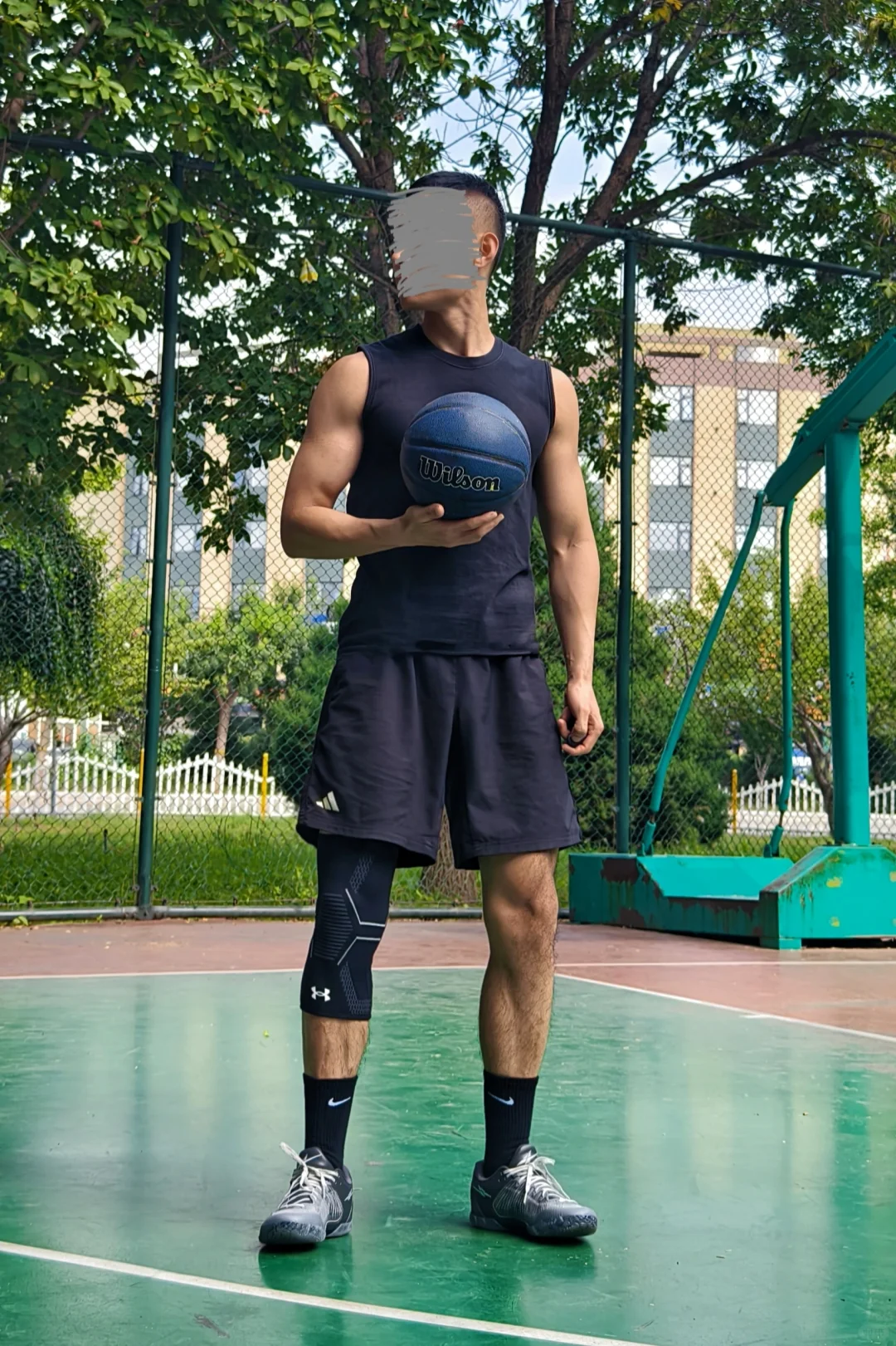 走，球场见！！