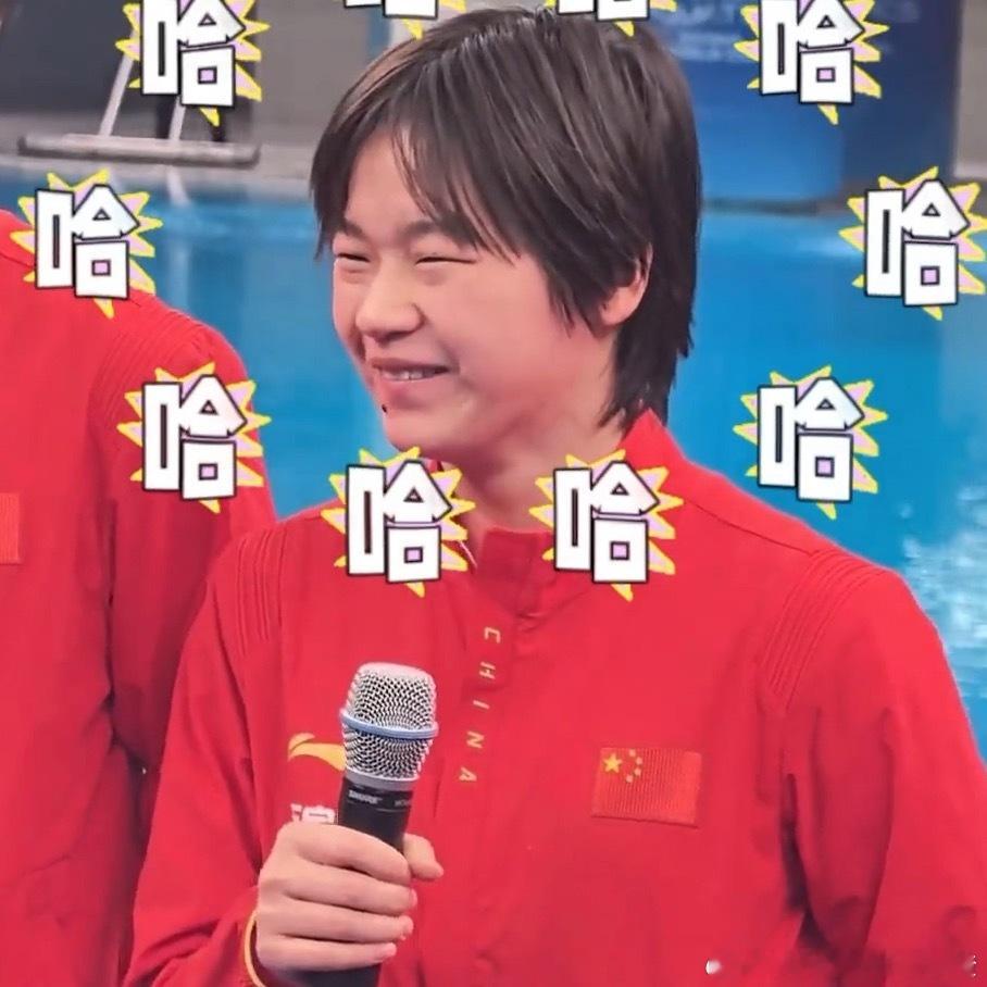 全红婵00后整顿采访届全红婵小孩姐变跳水教练18岁的全红婵今天在水立方给小朋友们