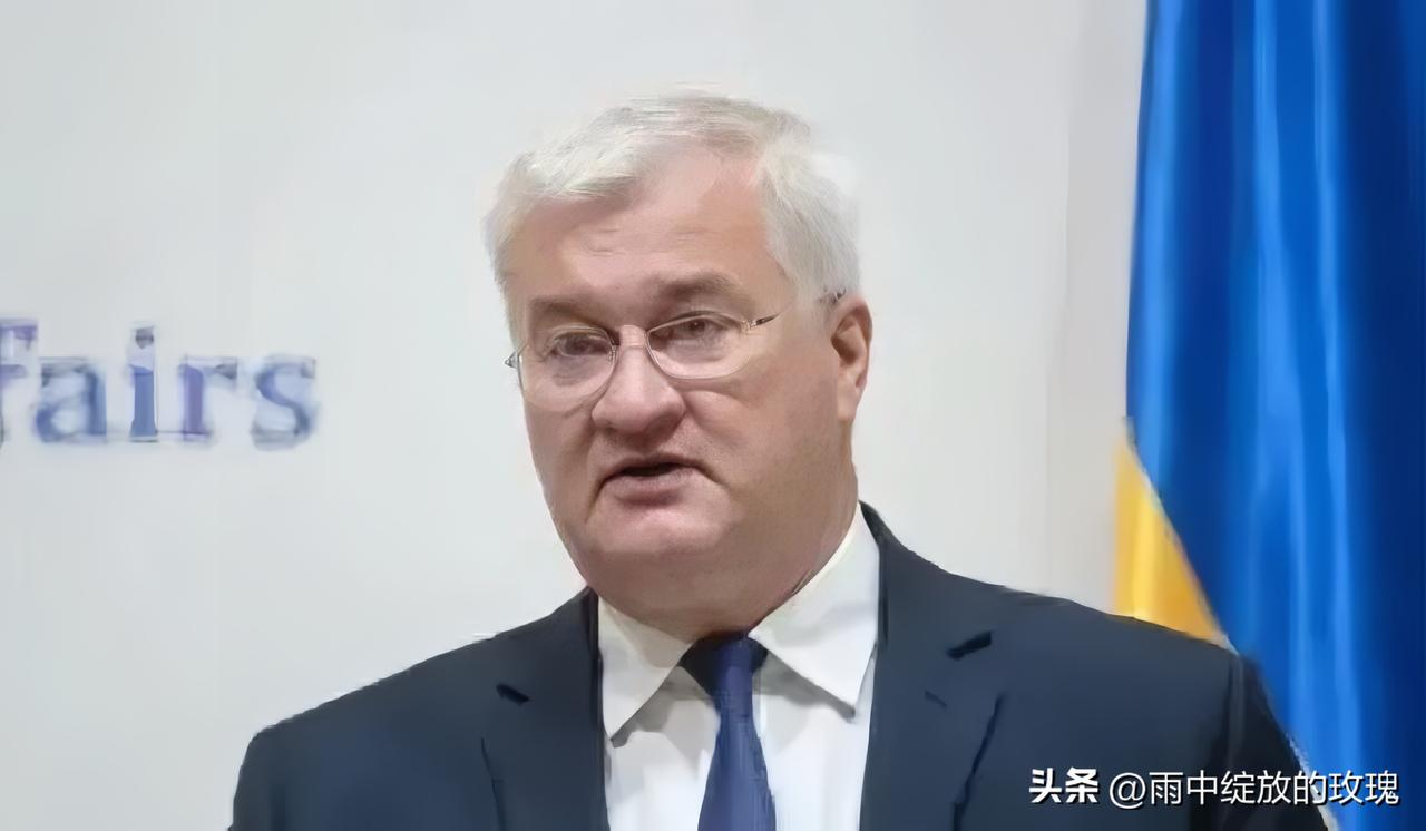 乌克兰这下真坐不住了，最怕的事还是来了，不是前线打不赢，而是直接把后路全断了
