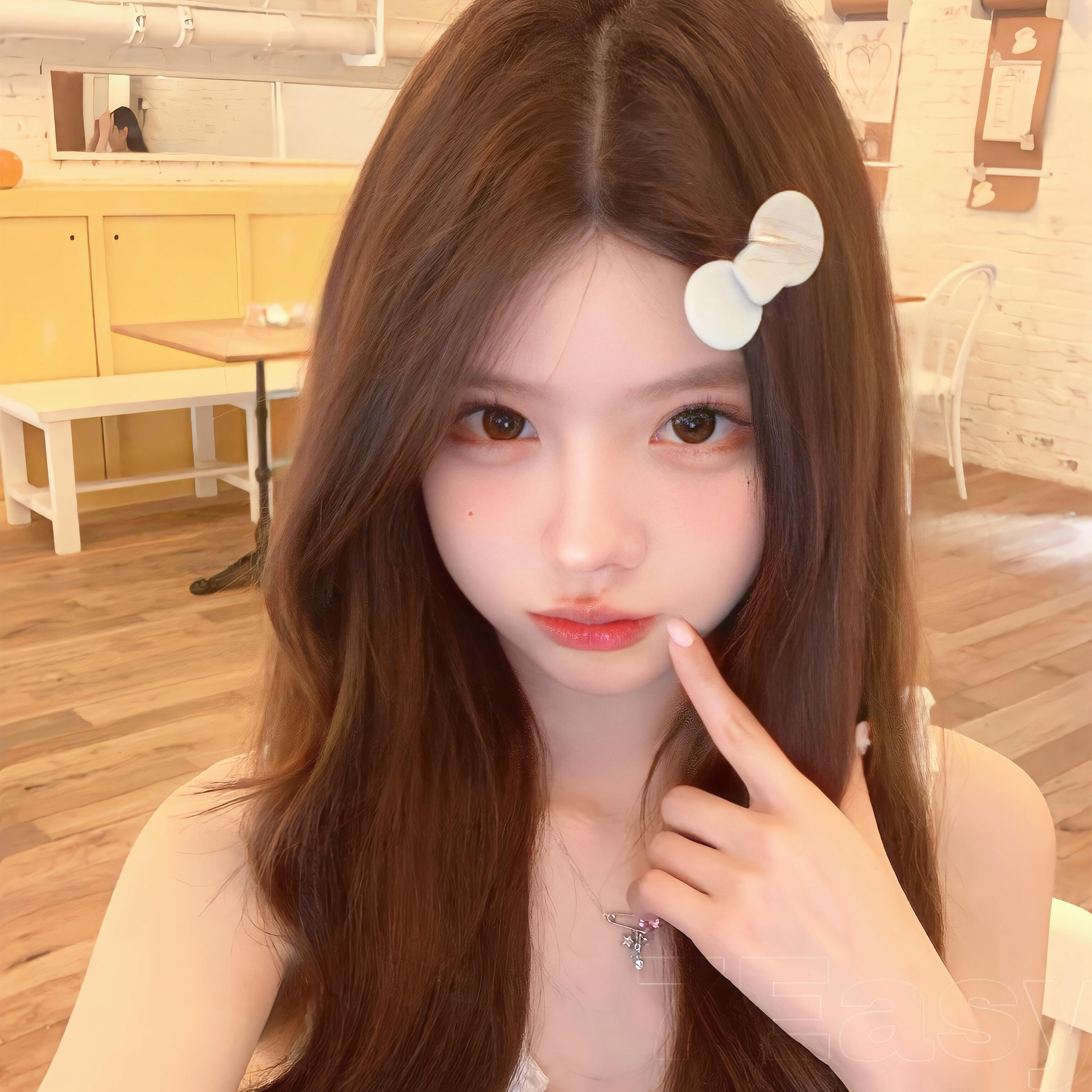 𝙒𝙚𝘾𝙝𝙖𝙩头像背景图｜小众女头｜优质女头｜氛围感女头｜ins风｜高