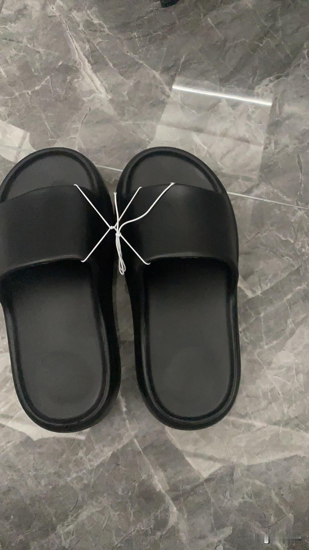 教育孩子的最好方法，可不是拼尽全力管控。好多家长砸钱报班、熬夜陪学，结果孩子要么