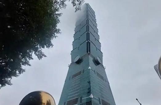 就在刚刚，

国台办喊话台湾当局，

7月2日，针对台当局称岛内无“台独”？国台