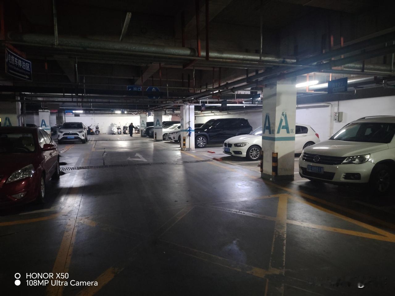 记录我的20262026年1月26日小雪地下车库晨练