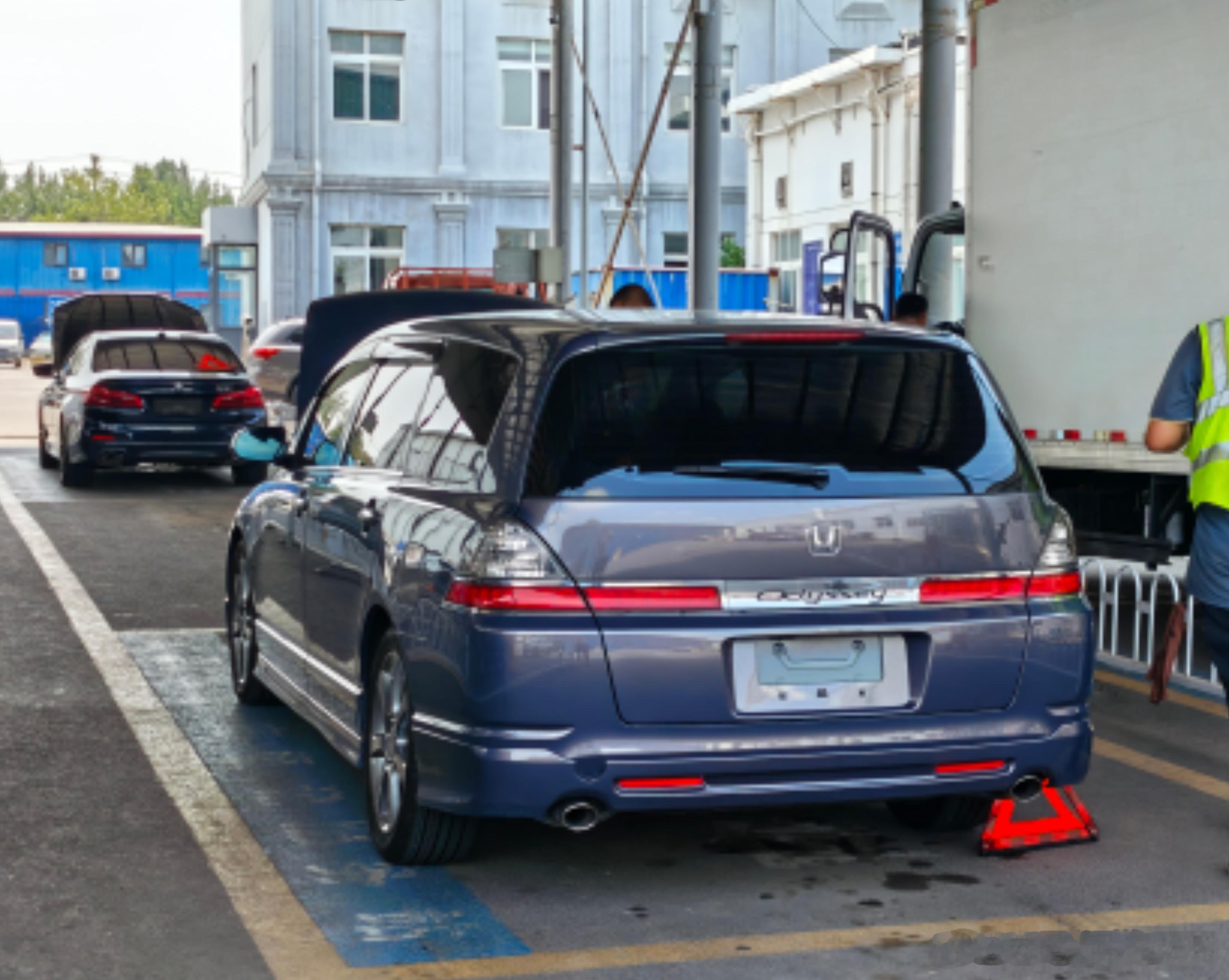 马力玩聚老马在路上天津二手车 昨天这台09年的本田奥德赛RB1完成了过户，准备交