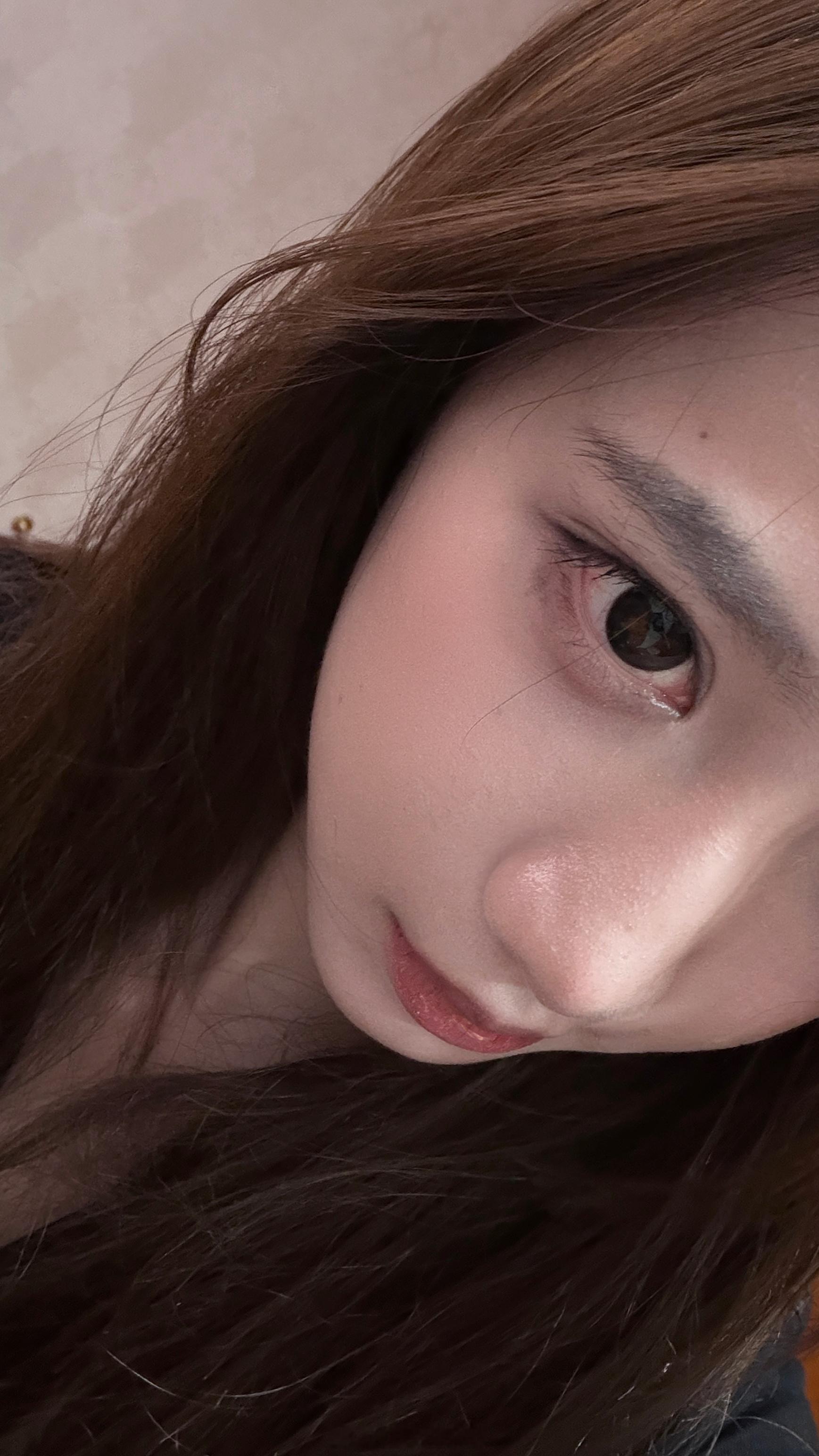你妆都花了 