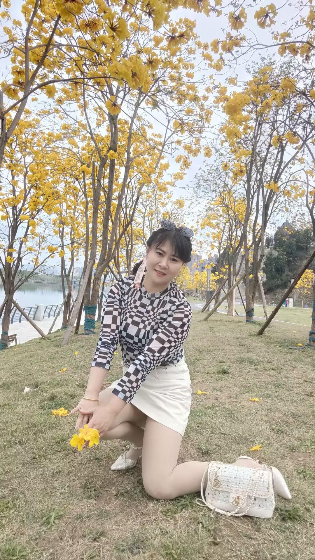 什么都不期待的时候，反而一切都顺利了，落落大方，好好生活，好运一定与你撞个满怀。