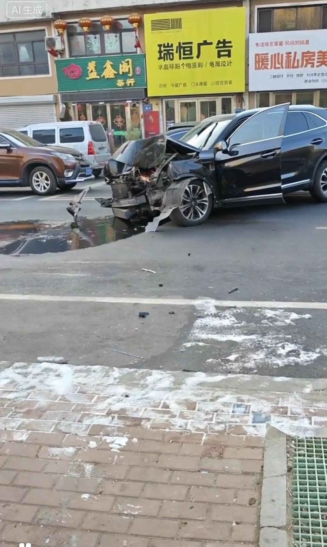 下雪路滑，大家注意驾驶安全