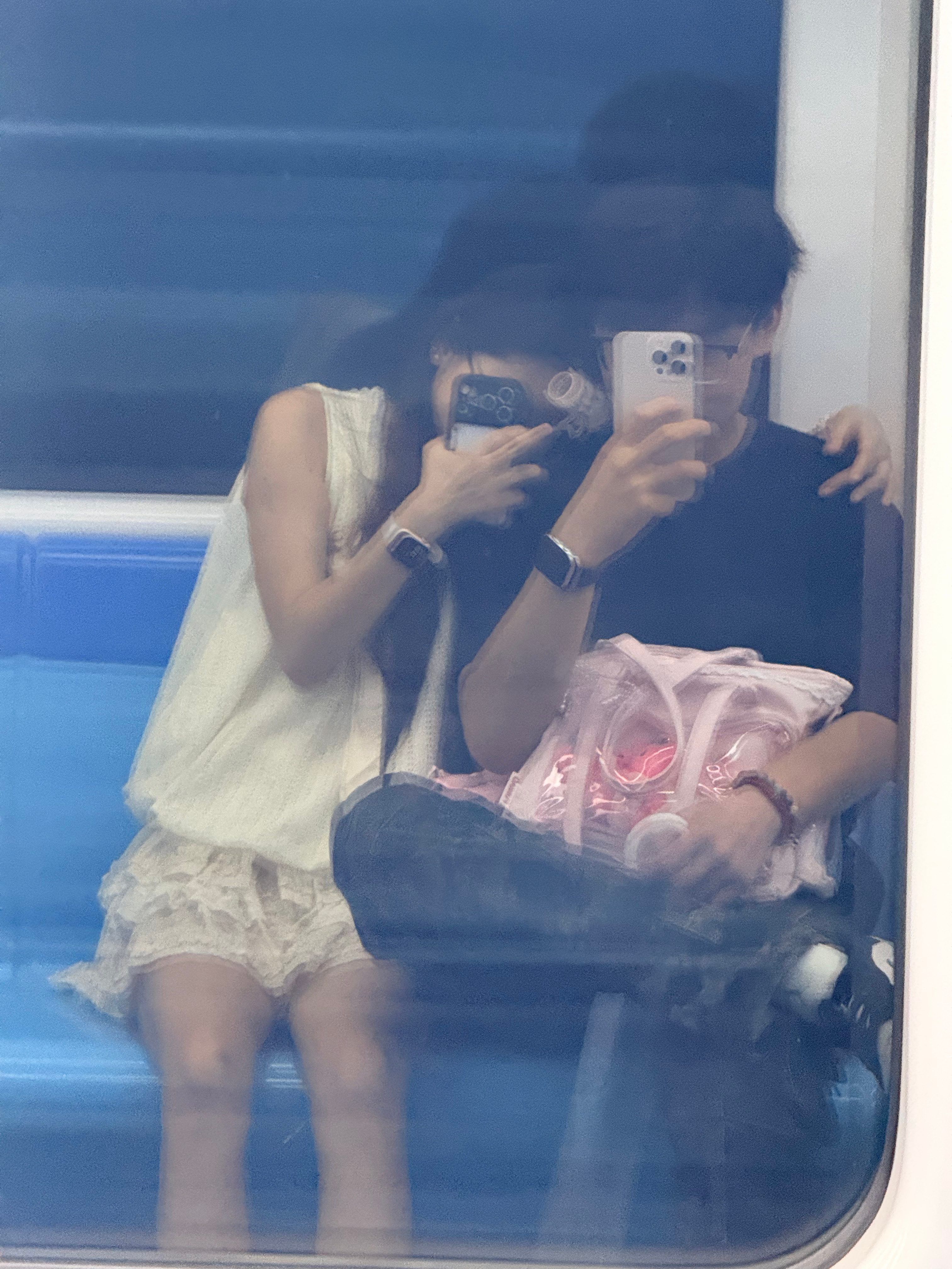 谢谢你们对我的恶意 我还是会做一个刻薄的小女孩 
