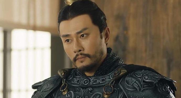 曹丕给曹叡选的4位辅政大臣，两位是宗室，两位是士族，他们撑起曹魏前期，也埋下亡国