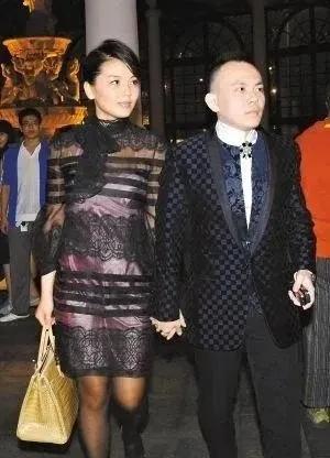 2008年，王珂巨亏了4个亿，刘涛找到秦海璐，我走投无路了，你能借我点钱吗？秦海