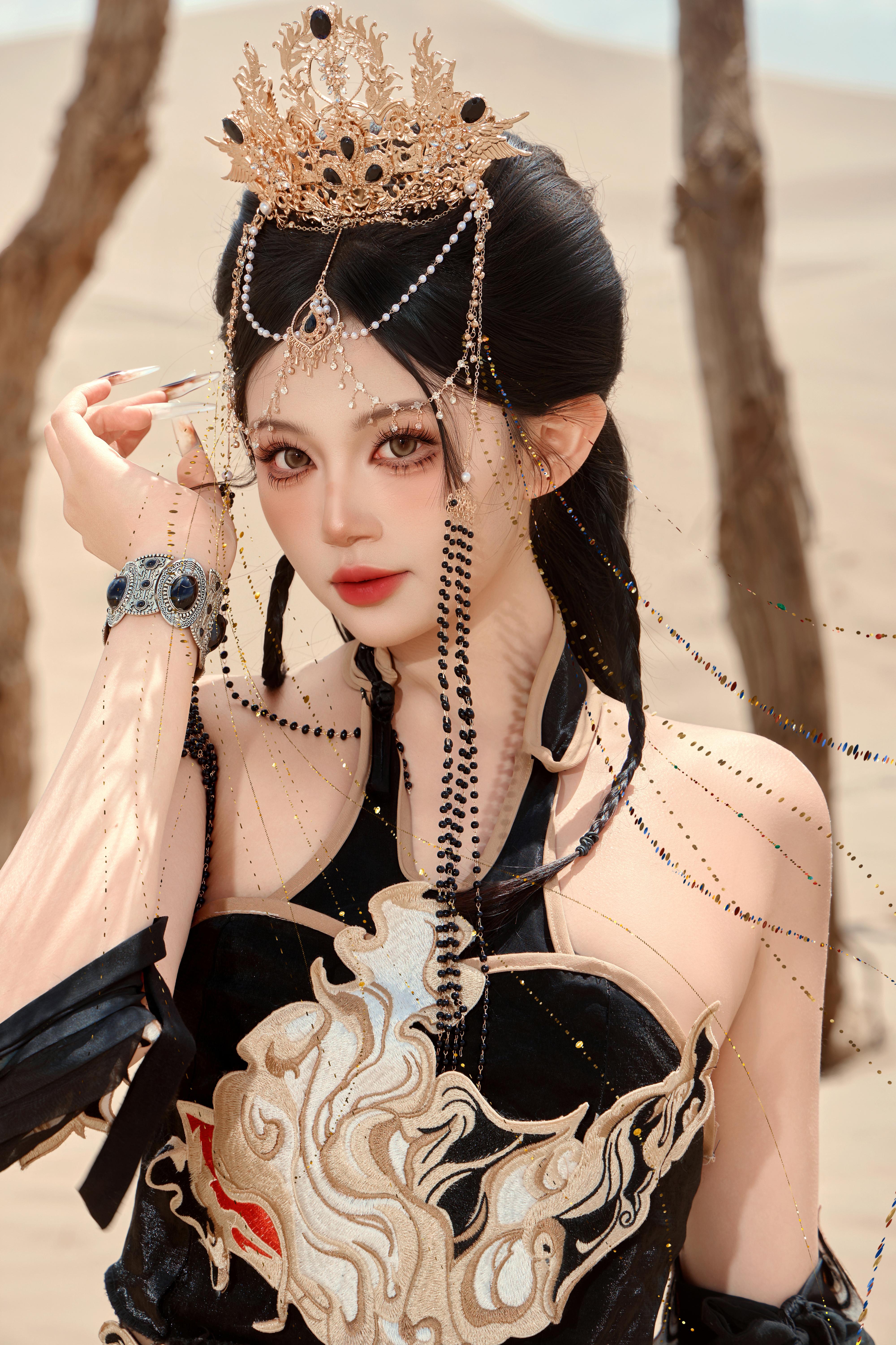 解锁魅惑西域公主的神秘魅力 ❗。