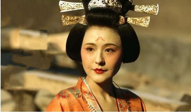 你知道哪个朝代的女人最开放吗？不是最开始的夏商周，也不是最后的元明清，而是最中间