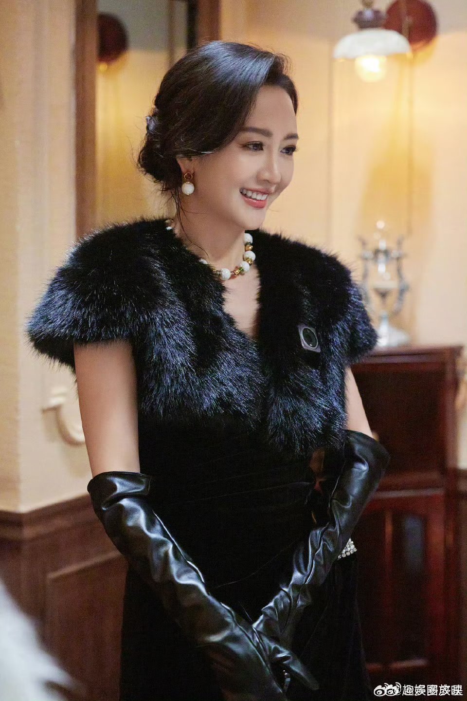 王鸥说专业的心理医生是这样的大侦探王鸥灵魂拷问“昨晚跟谁睡”，精准洞察情绪微表情