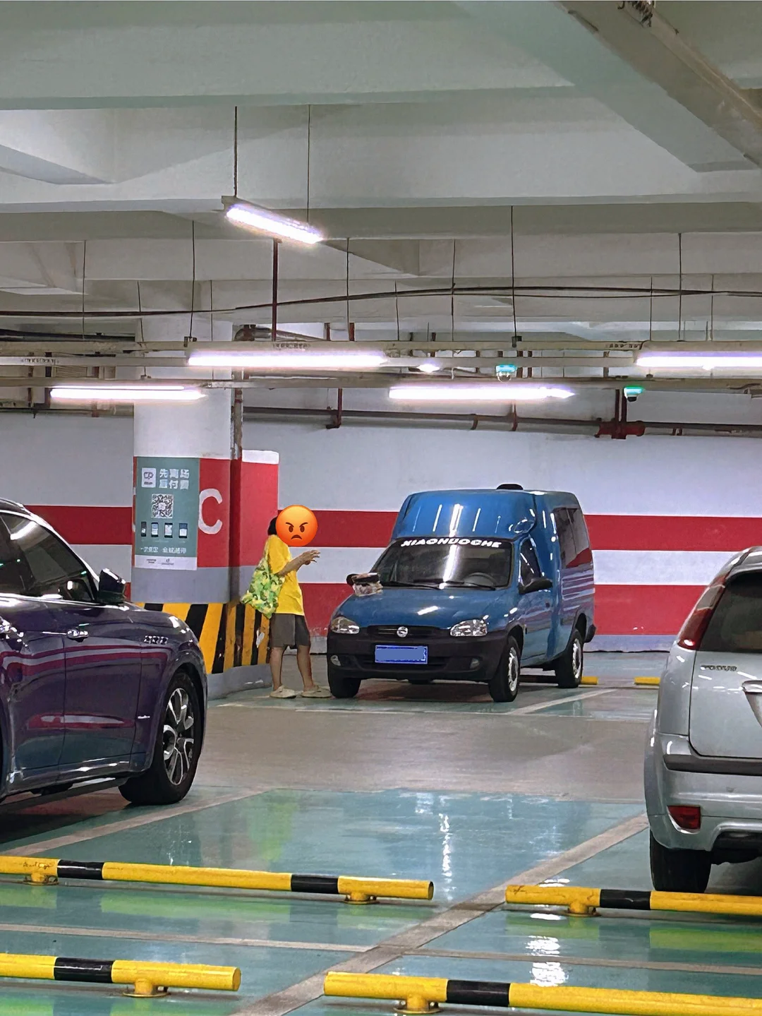 嗯～～小货车果然很实用！