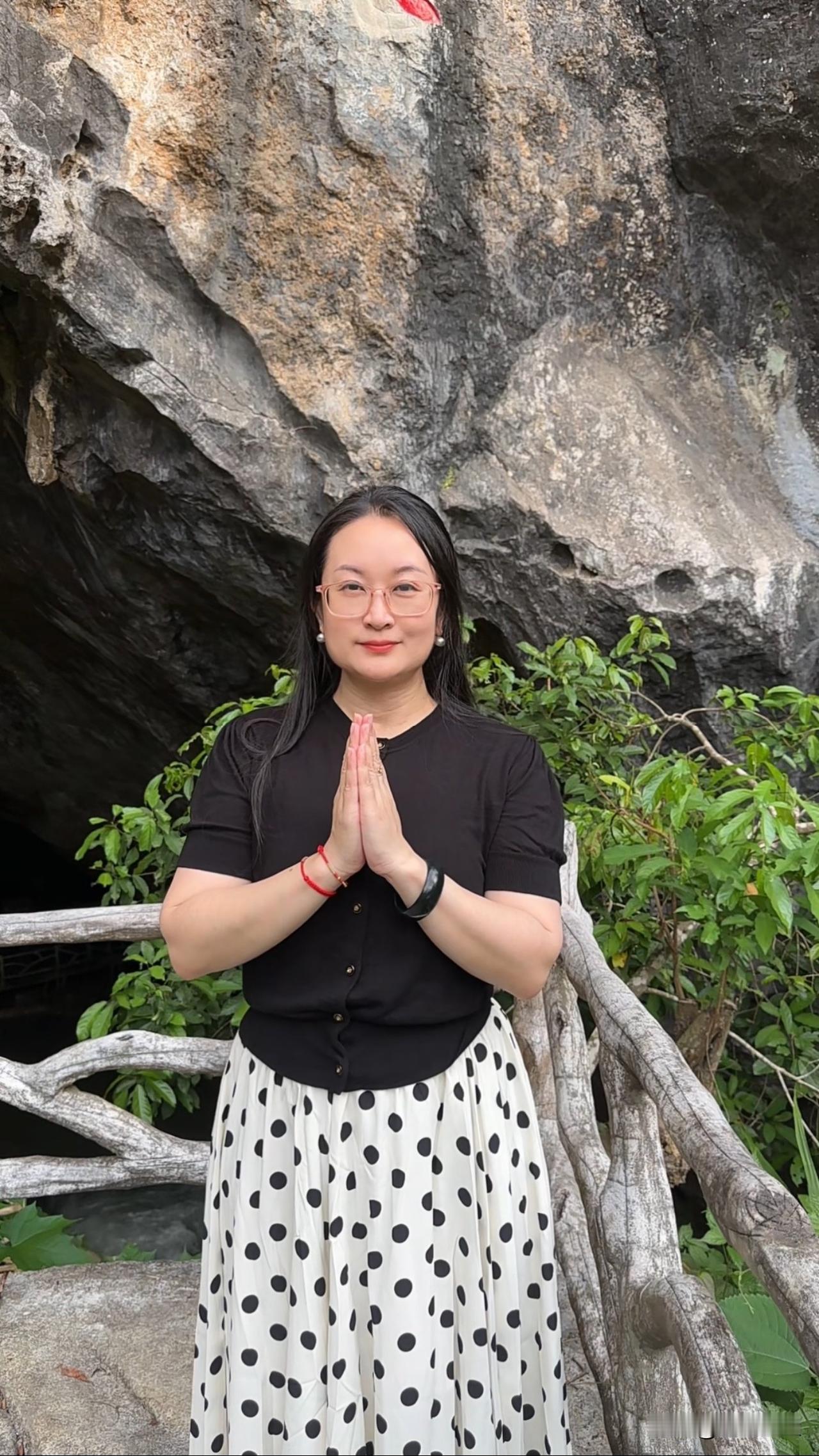 你有没有发现，上班让我们感到最可怕的地方是:它居然让我们因为期盼退休而期待衰老，