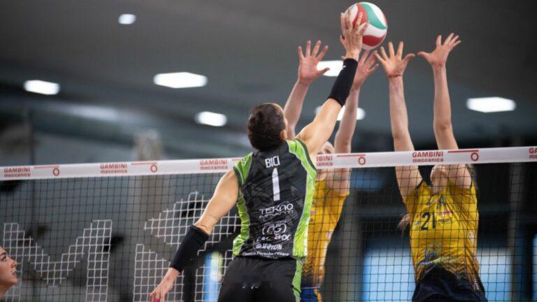 朱婷、庄宇珊之意甲：缪伊雯前意甲东家皮内罗洛决胜局不敌瓦莱福利亚

意媒：瓦莱福