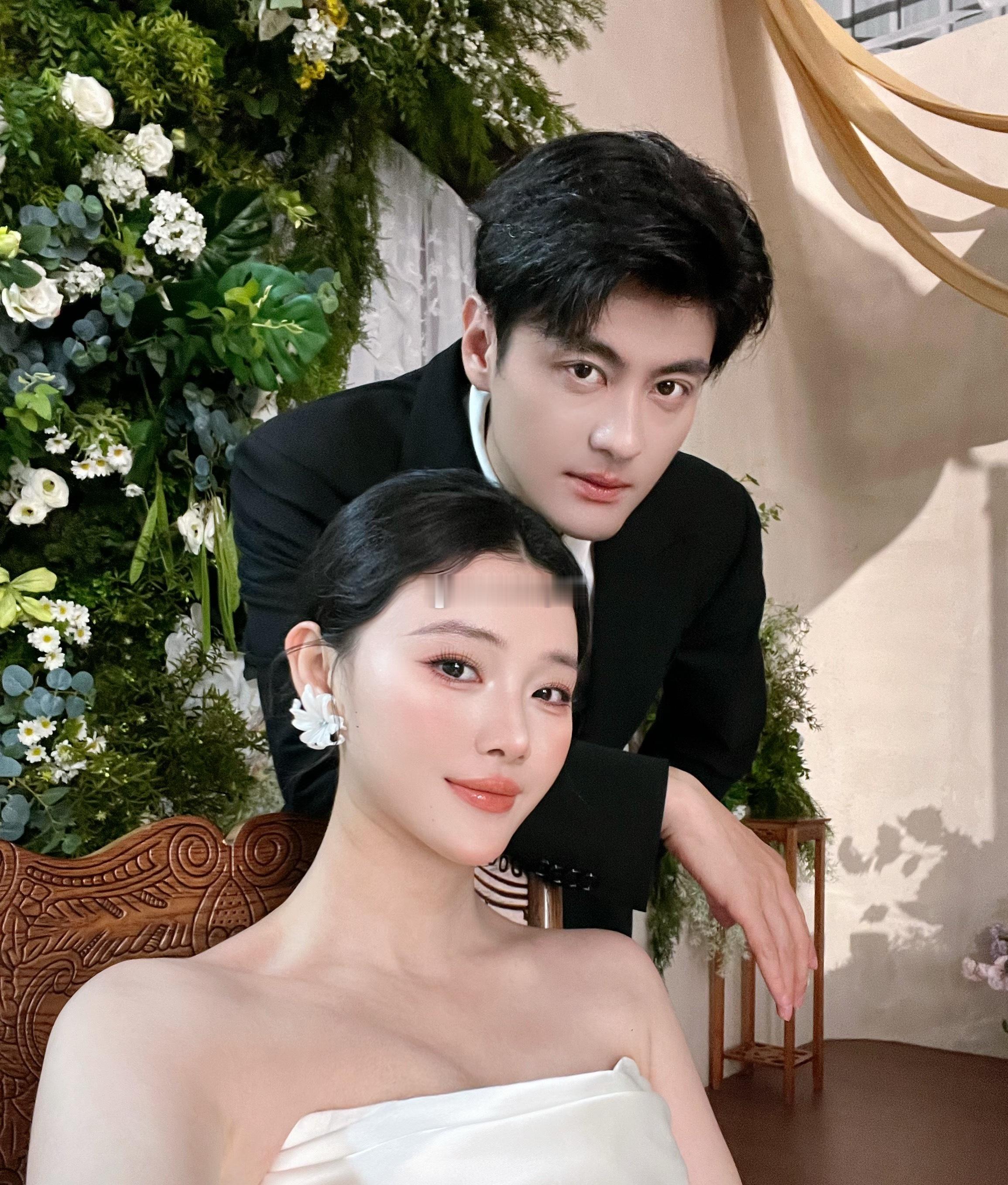 这个拍摄花絮美爆啦！！情侣婚样模特婚纱照