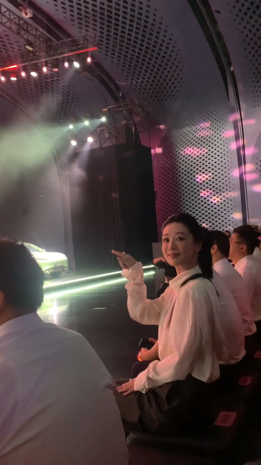 杨紫奇瑞品牌全球代言人杨紫 睡前福利，好美的高马尾Boss杨 