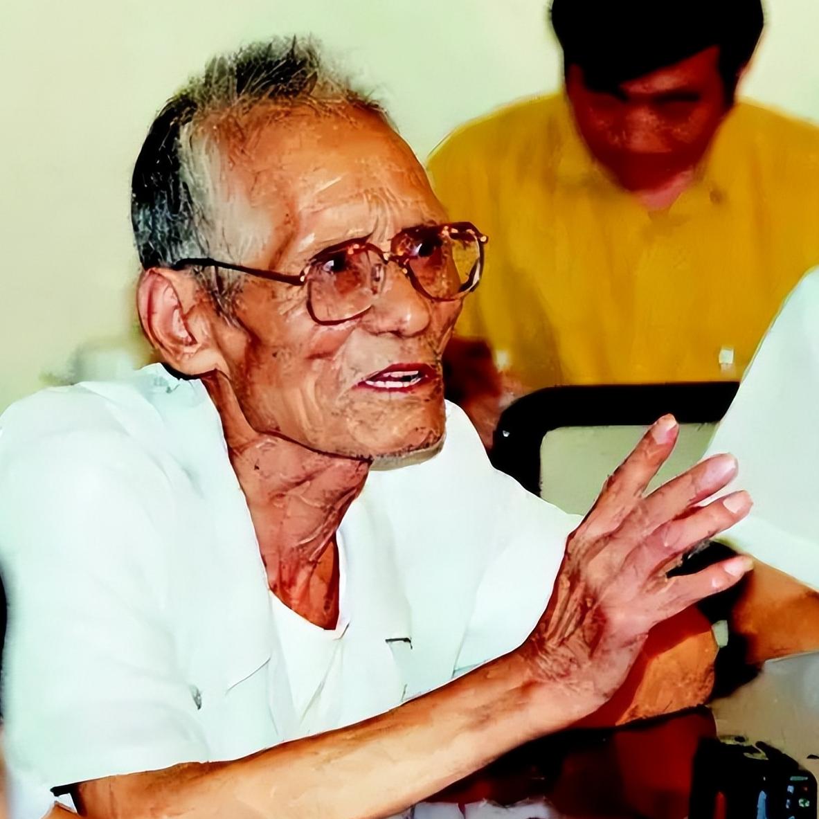 1993年，"狼牙山五壮士"幸存者葛振林意外得知，中央军委发给他的级红星功勋荣誉