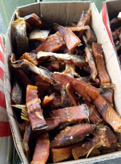 说说我为什么会相信在路上求助的人吧，因为有的人只是一时的困难，又不敢让家里人知道